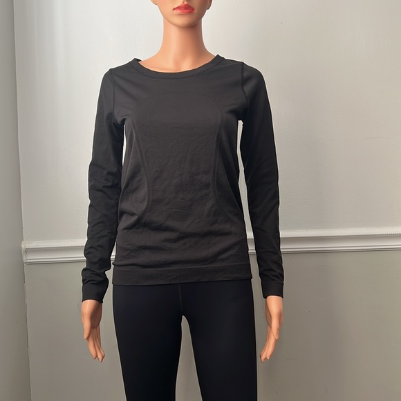 Lululemon Swiftly Tech Long Sleeve (Breeze) *Relaxed Fit - Picture 6 of 15